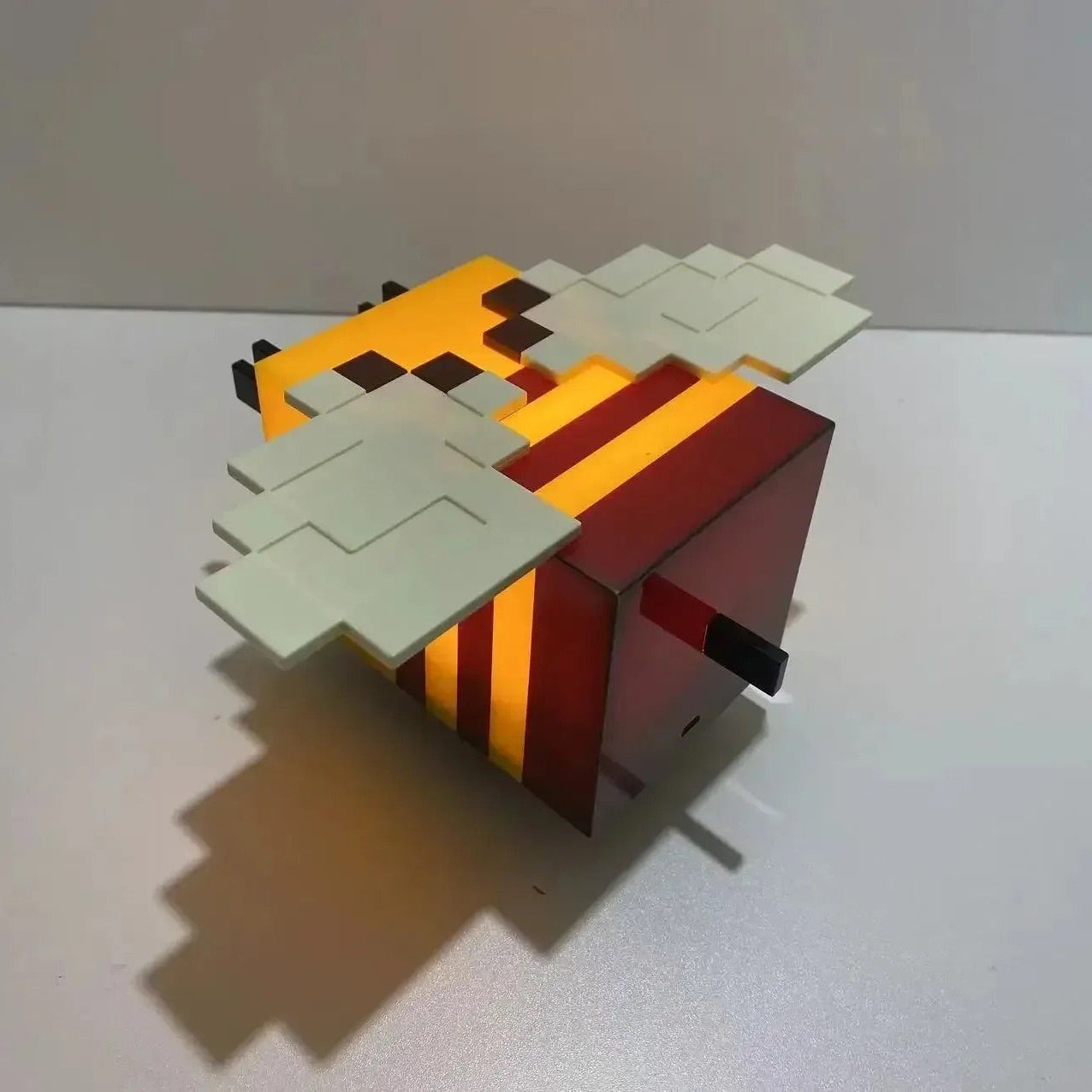 Pixel Bee Ambient Light